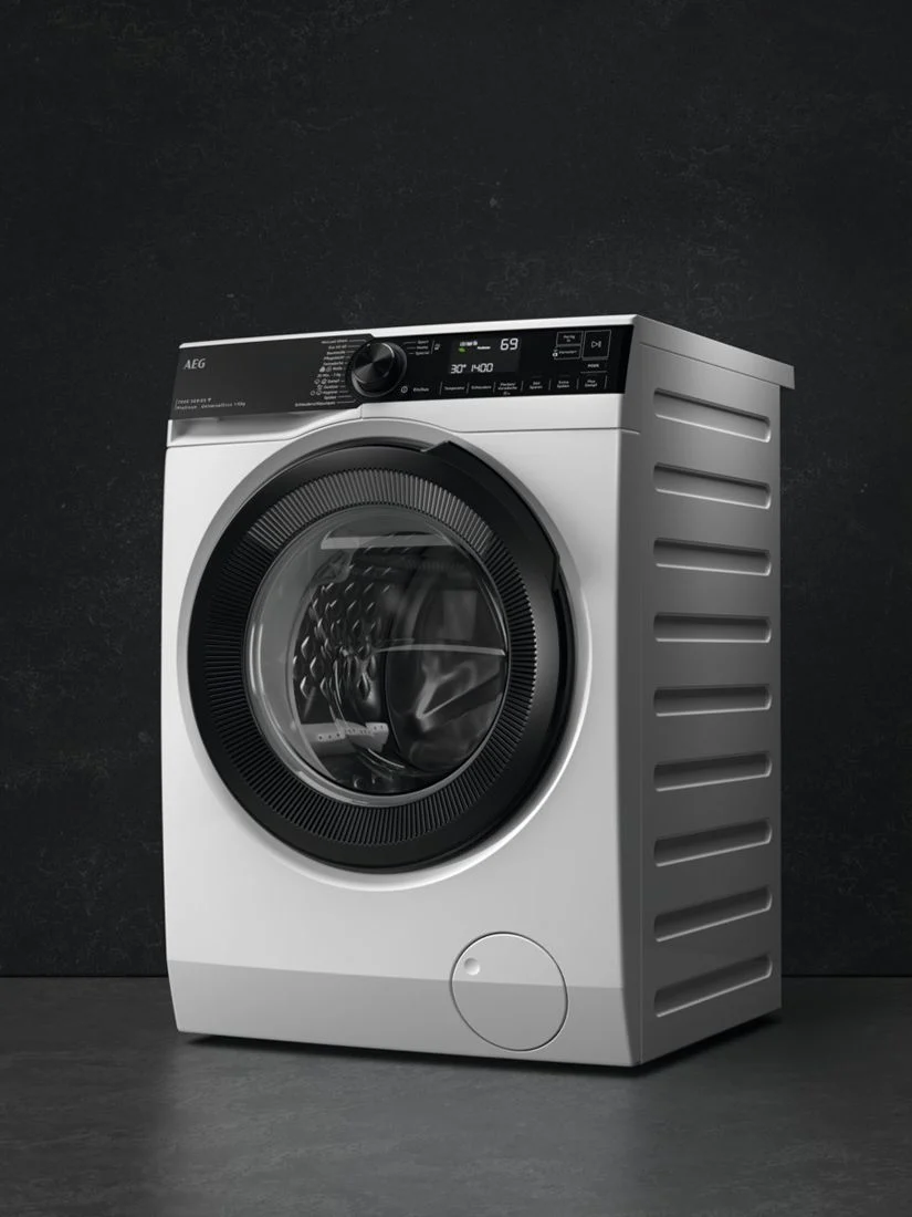 AEG 7000 LFR74164UC Freestanding Washing Machine, 10kg Load, 1600rpm Spin, White - Image 3