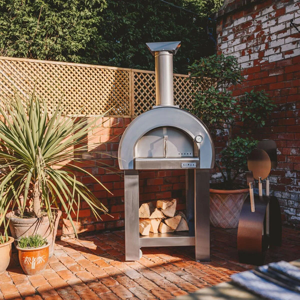 Alpha Pro Piccolo Wood-Fired Pizza Oven Bundle in Anthracite Grey + Cover - Image 3