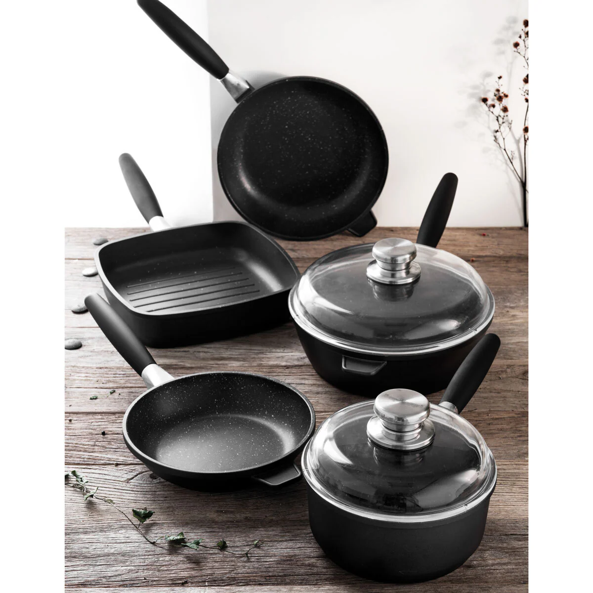 BergHOFF Champion Eurocast 7 Piece Cookware Set - Image 2