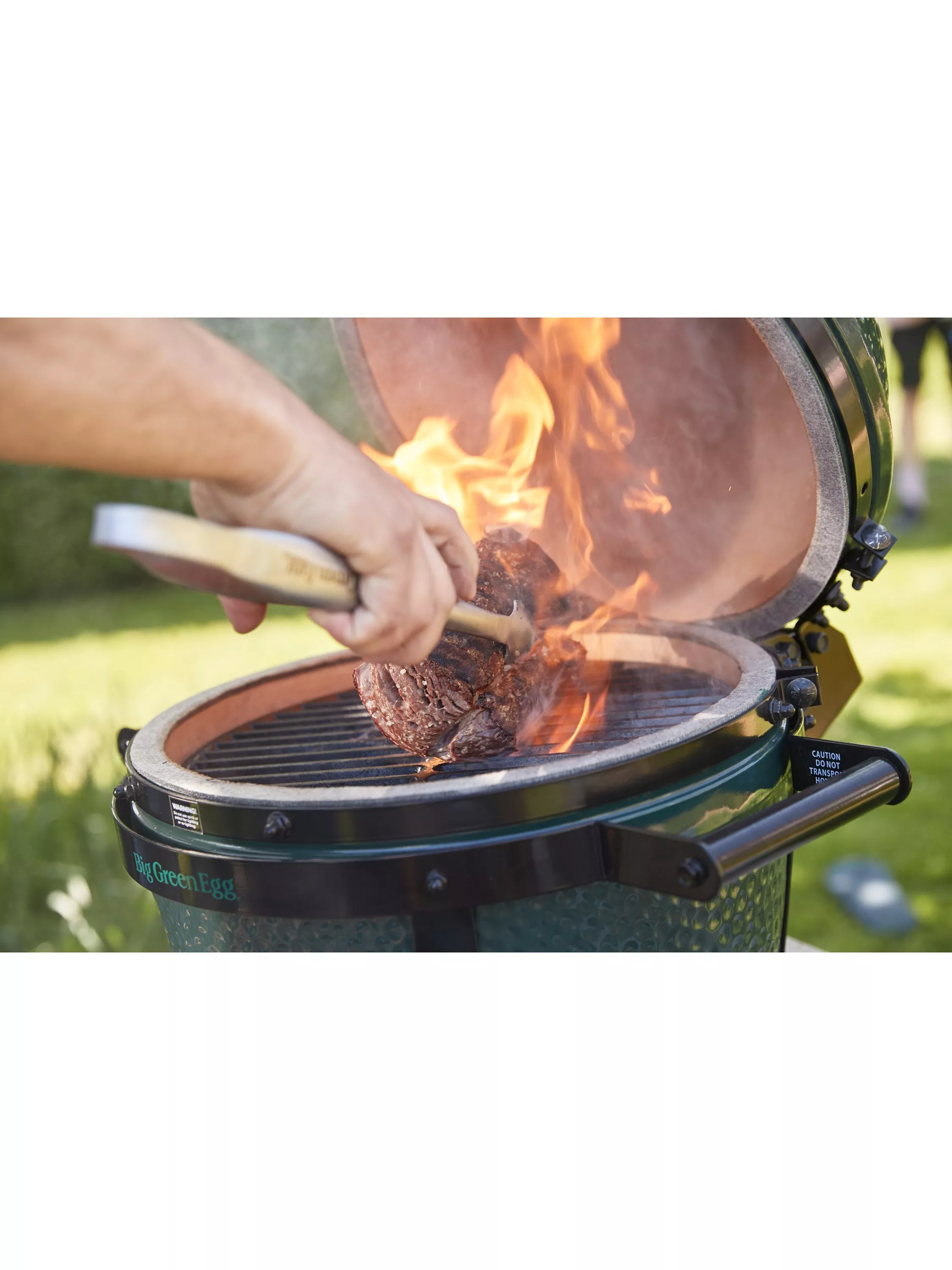 Big Green Egg MiniMax BBQ with ConvEGGtor & Foldable Stand - Image 2