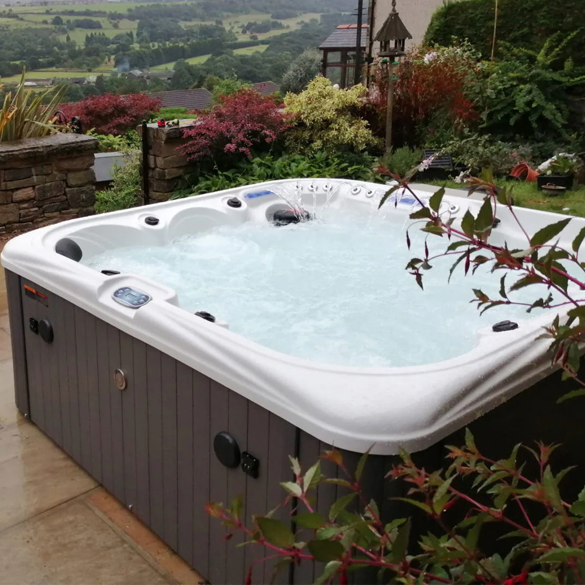 Blue Whale Spa Royal Beach 110-Jet 6 Person Hot Tub - Delivered and Installed - Image 4