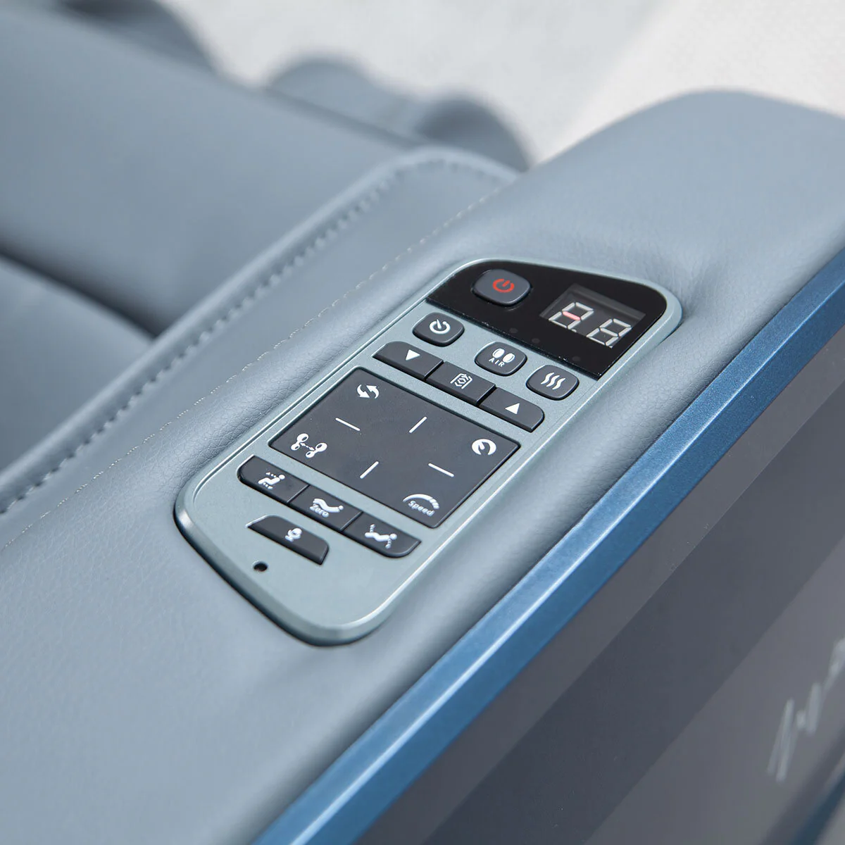 Casada EcoSonic Massage Chair - Image 4