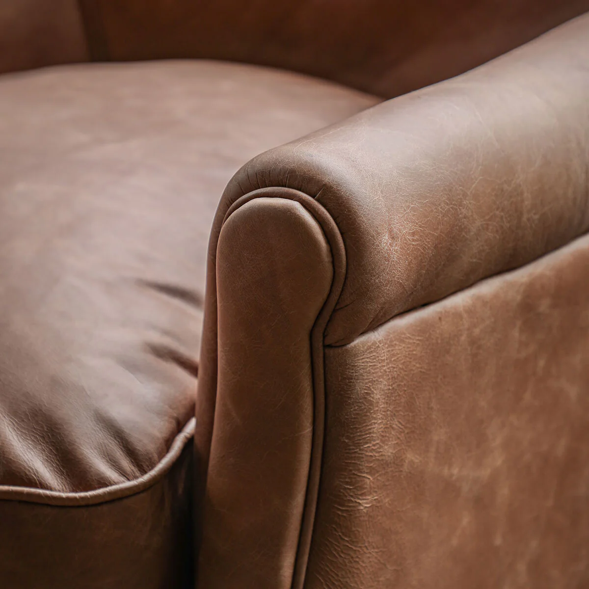 Gallery Mr. Paddington Vintage Brown Leather Armchair - Image 3