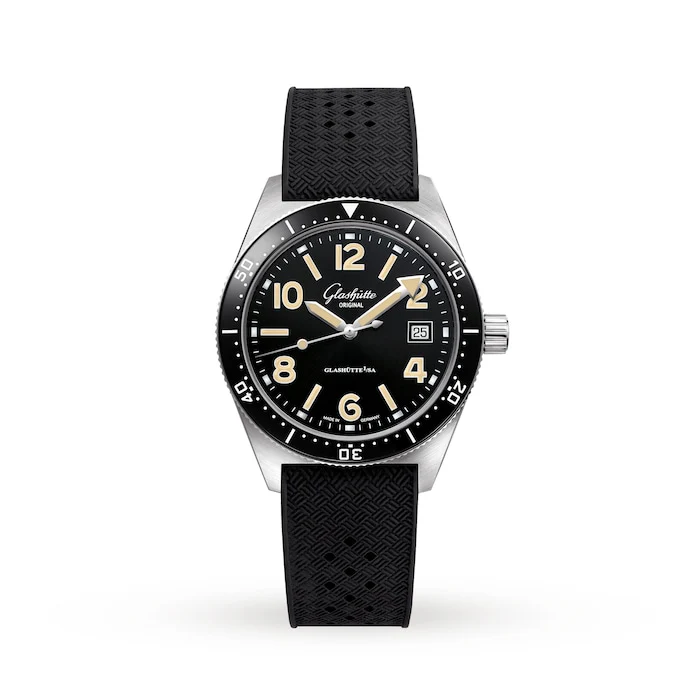 Glashutte Original Automatic Men’s Watch with Black Material Dial, Stainless Steel Case, 200m Water Resistant / 1-39-11-06-80-06