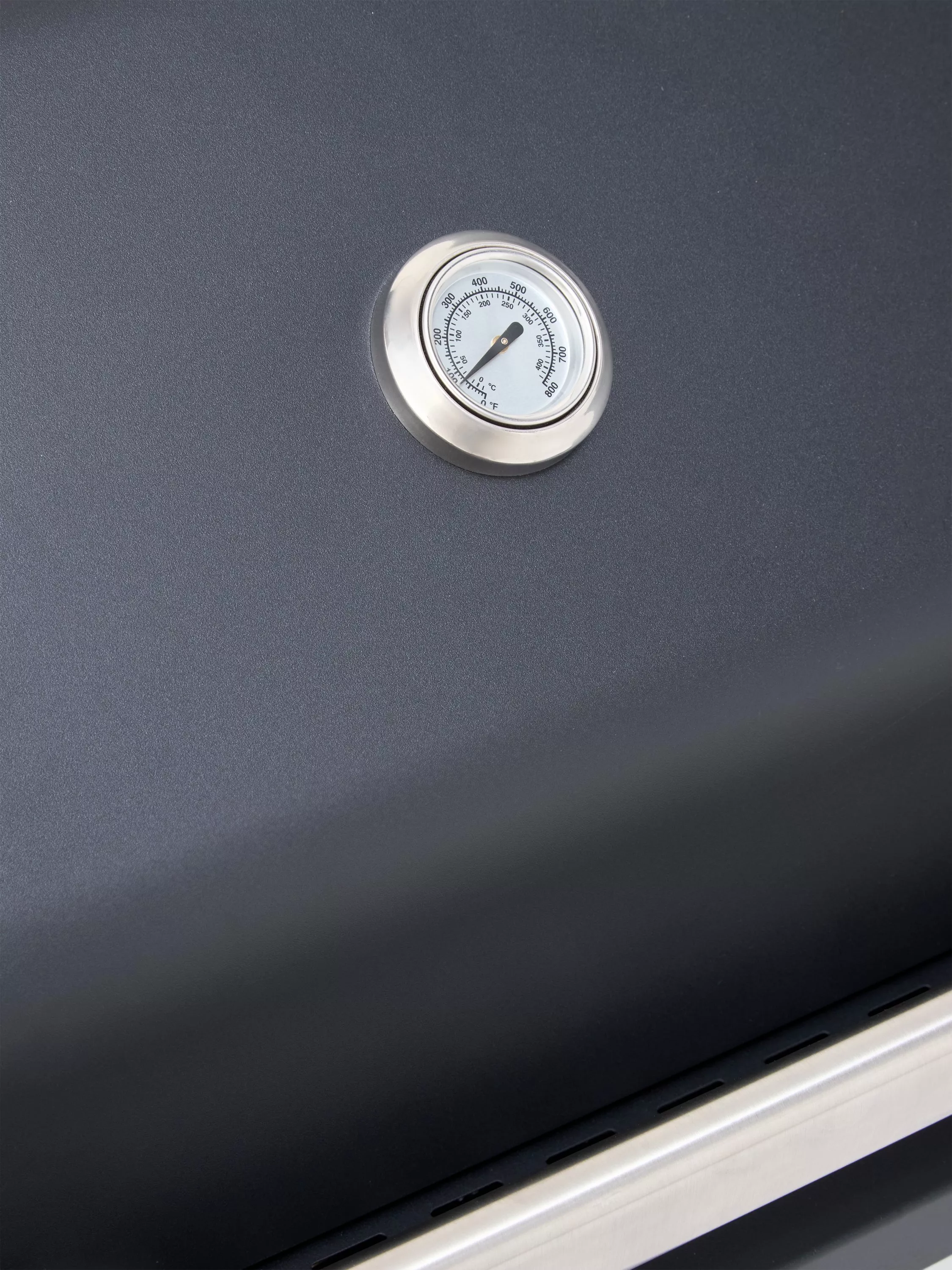 Grillstream 3-Burner Hybrid Gas & Charcoal BBQ - Image 5