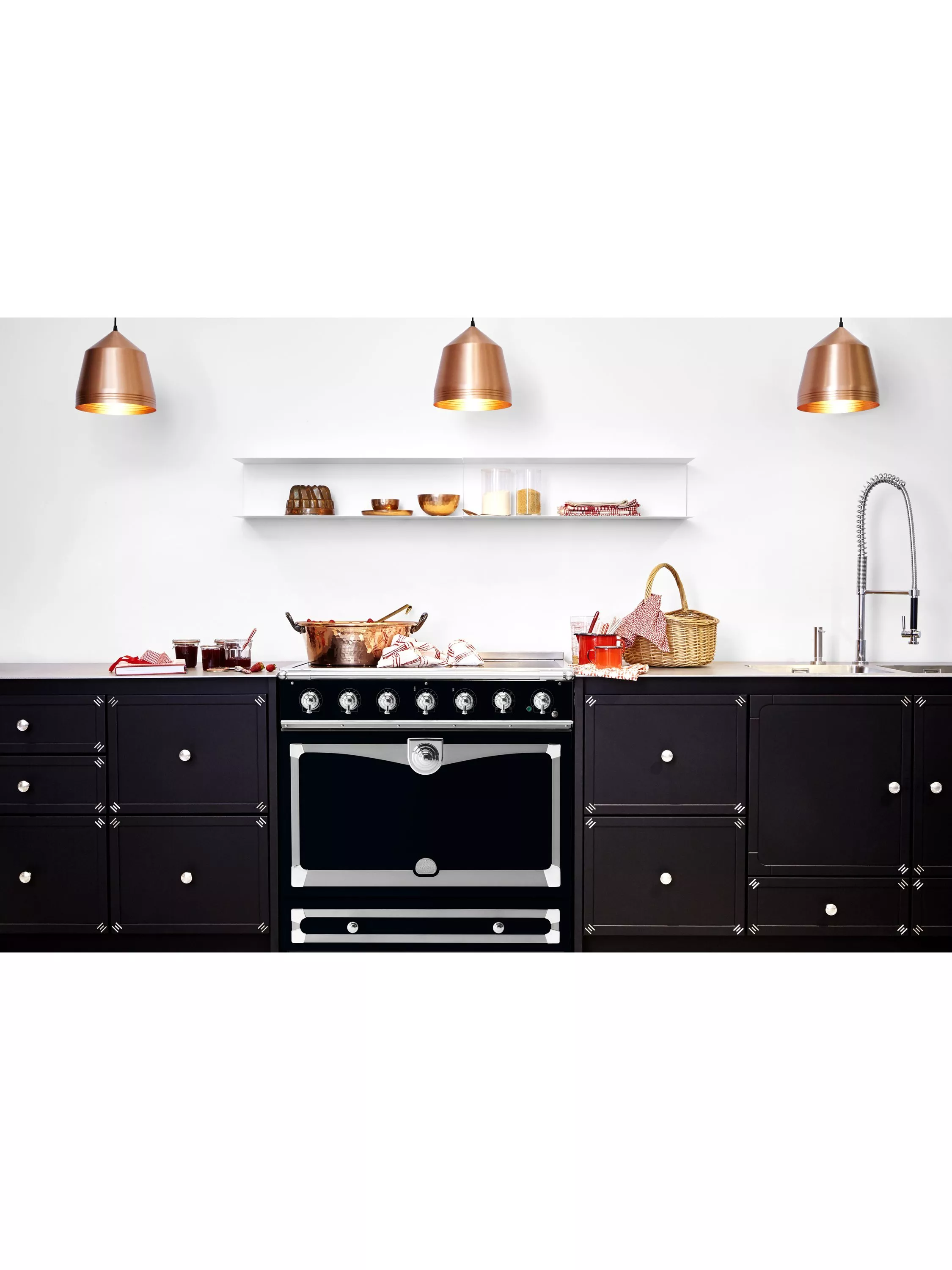 La Cornue CornuFe AlberTine 90cm Electric Range Cooker with Induction Hob, Brilliant Black/Chrome Stainless Steel - Image 2