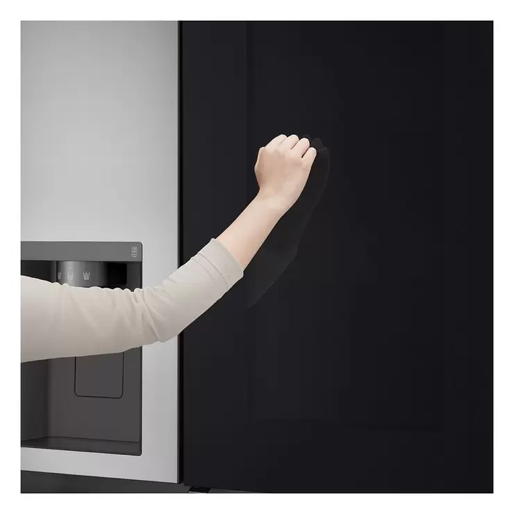 LG Instaview™ Door-In-Door™ GSXV80PZLE, Side by Side Fridge Freezer, E Rated in Shiny Steel - Image 4