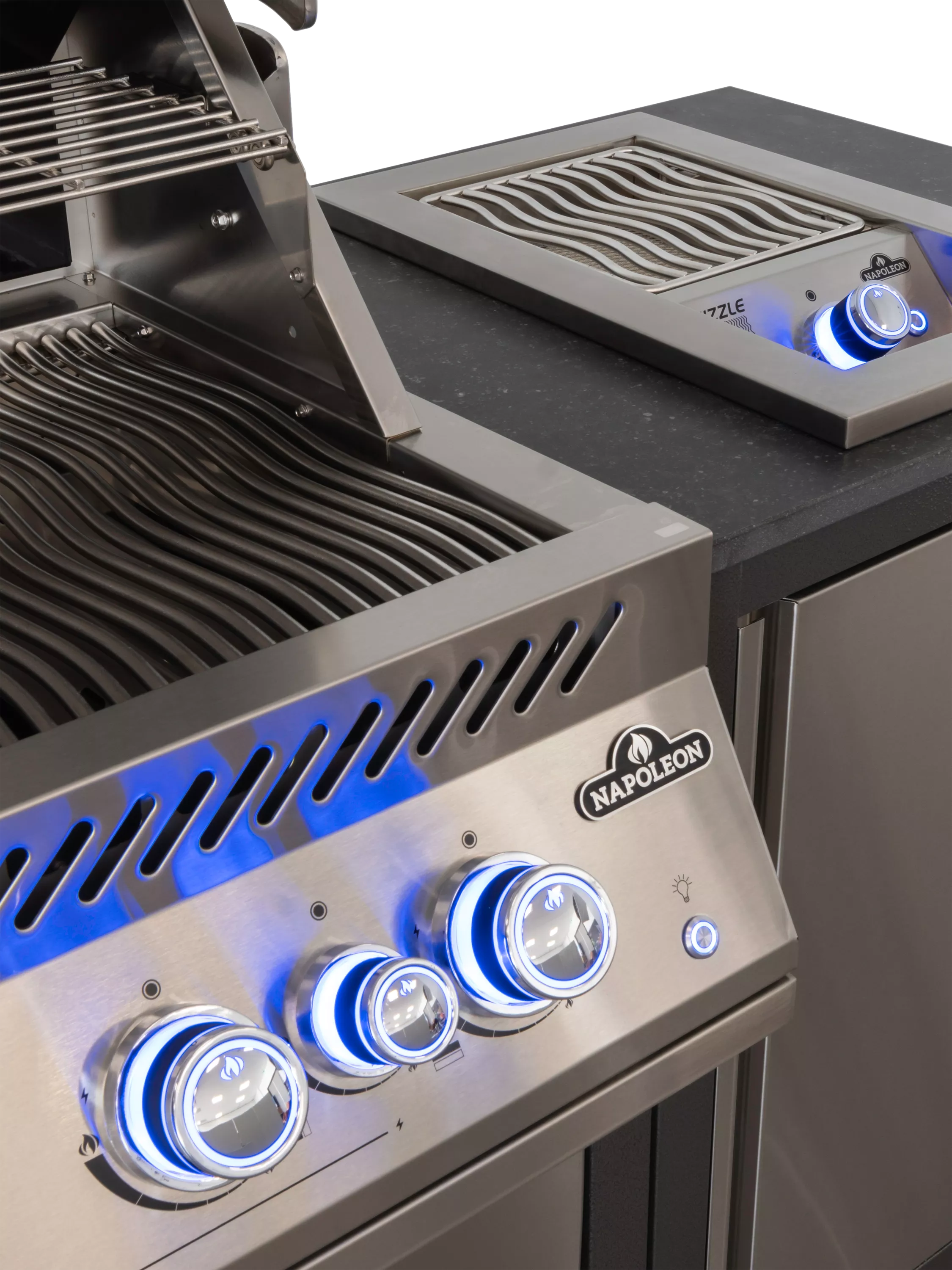Napoleon Oasis Compact Stainless Steel Outdoor Kitchen with 6-Burner Gas BBQ - Image 3