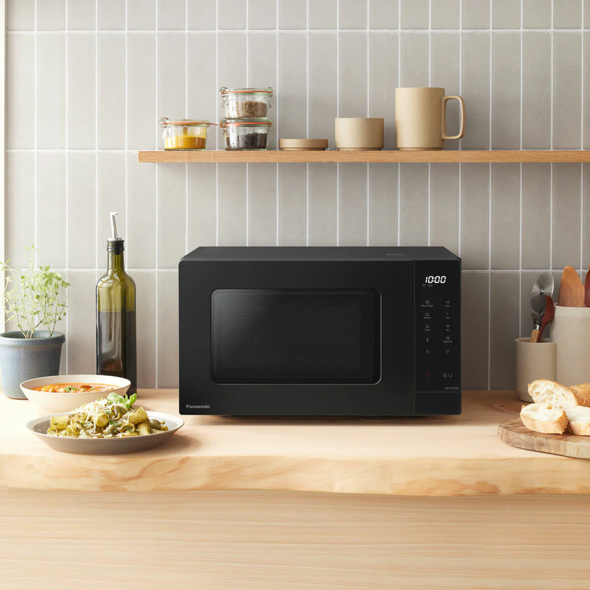 Panasonic 20L Solo Microwave, Black, NN-ST22QBBPQ - Image 6