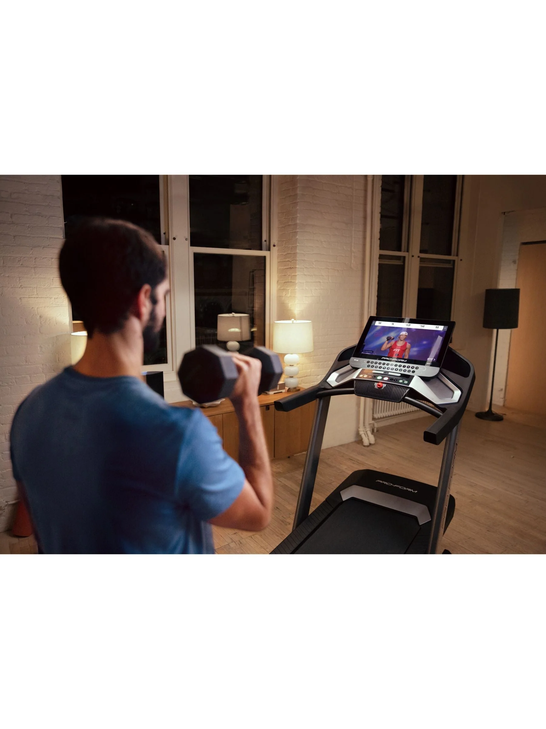 ProForm Pro 9000 Folding Treadmill - Image 11