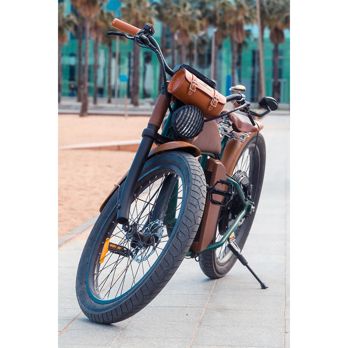 Rayvolt cruzer v3 e-bike lights rear view mirrors leather bag set assistance - Image 4