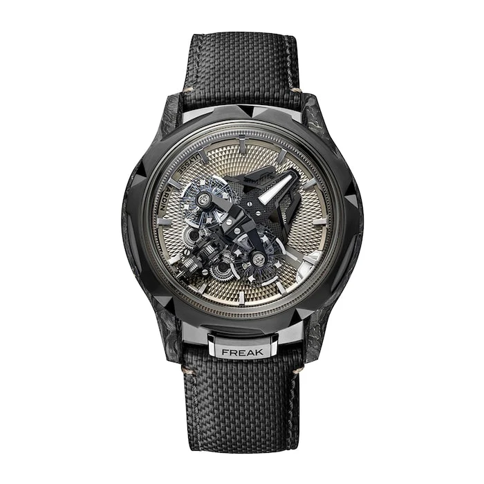 Ulysse Nardin Automatic 45mm Men’s Watch with Beige Material Dial, Titanium Case / 2513-500LE-4A-GUI/3A